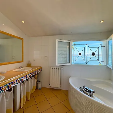 Piscine Privee Superbe Vue Etang 8jbart580 Villa Leucate